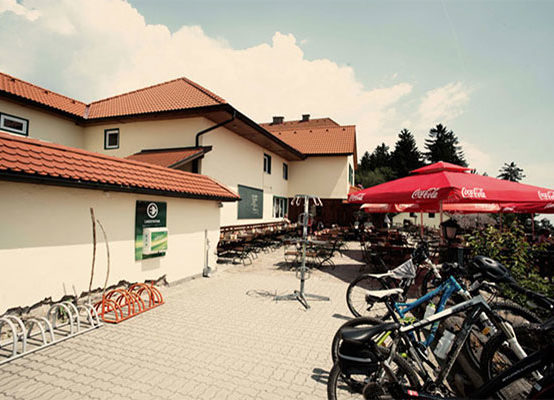 Gasthaus_GIS_Bike_place